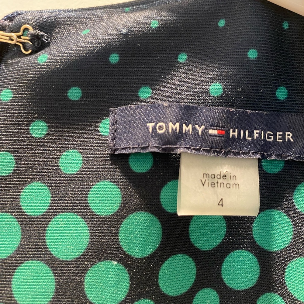 Tommy Hilfiger Dress Size 4 - Picture 6 of 10